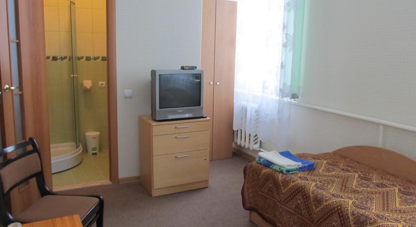 Hotel Viesu Maja Ezerkalns à Krāslava Chambre photo
